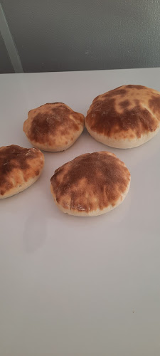 Strada 1 Decembrie nr3, Horezu 382745