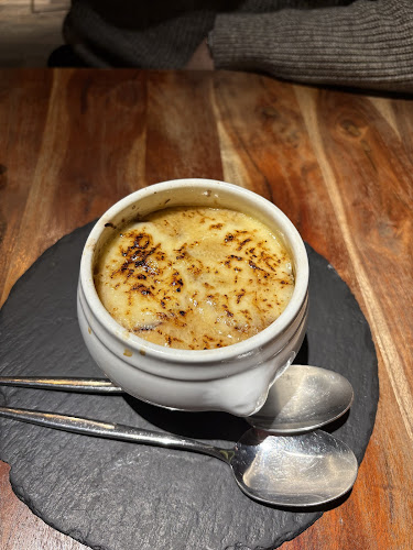 Toujours - Gastronomie și ospitalitate