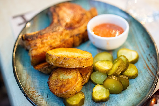 Acquarello - Gastronomie și ospitalitate