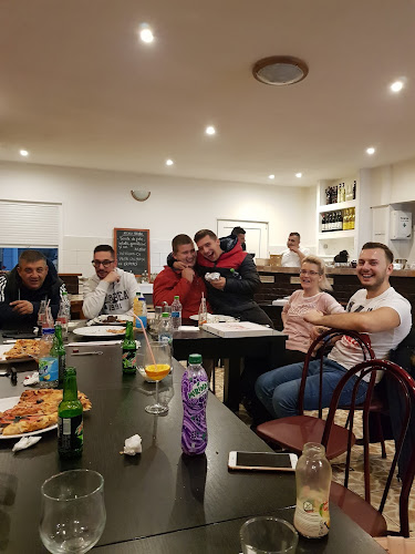 Strada 1 Mai 30, Bocșa 325300