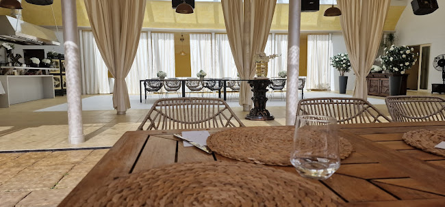 KIM Country Club - Țipărești