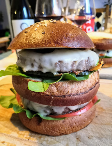 Mons Mellis - Gastronomie și ospitalitate