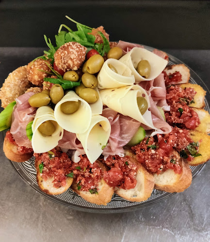 Nunta Zamfirei steak house - Gastronomie și ospitalitate