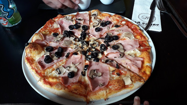 LA CONAC - Curtea de Argeș