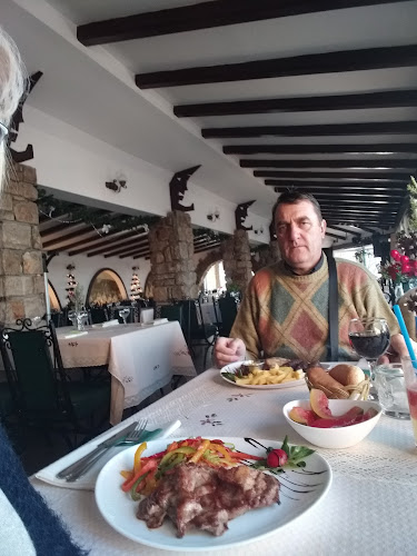 Cercul Gospodinelor - Gastronomie și ospitalitate