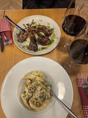 Strada Timotei Popovici 9, Sibiu 550164