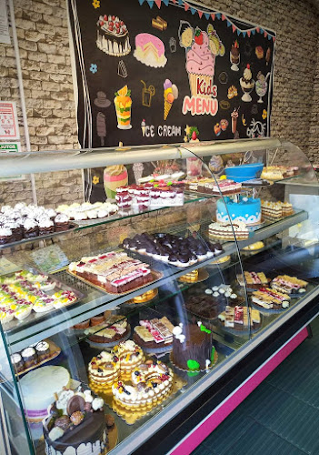 Cofetaria Delicia by Mia