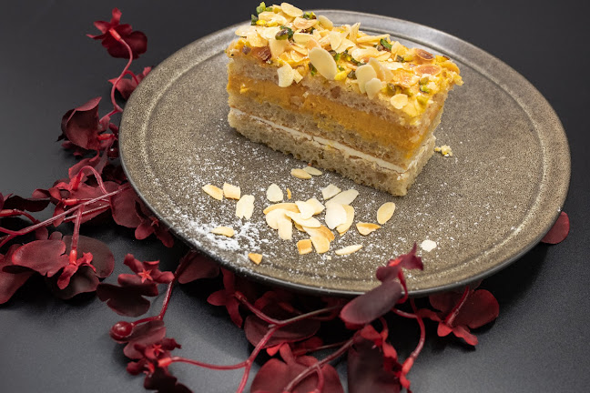 Bulevardul Decebal 9, Piatra Neamț 610004