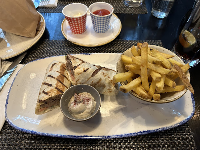 Comentarii opinii despre Sharkia