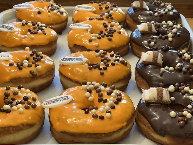 Cofetăria Pisica Albastră - Donuts and coffee shop - Brăila