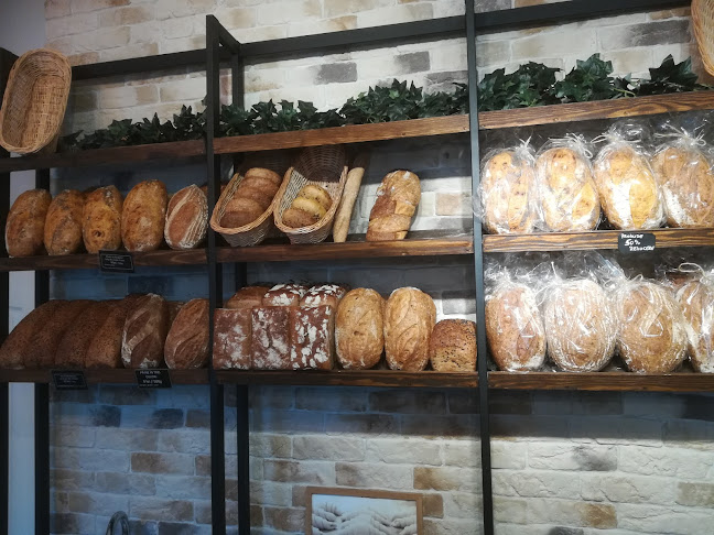 Opinii despre Brutăria Mică în Brașov - Gastronomie și ospitalitate