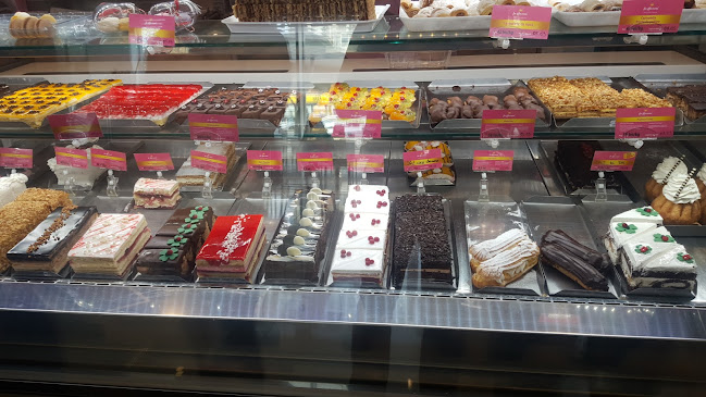 Cofetaria La Naomi - Gastronomie și ospitalitate