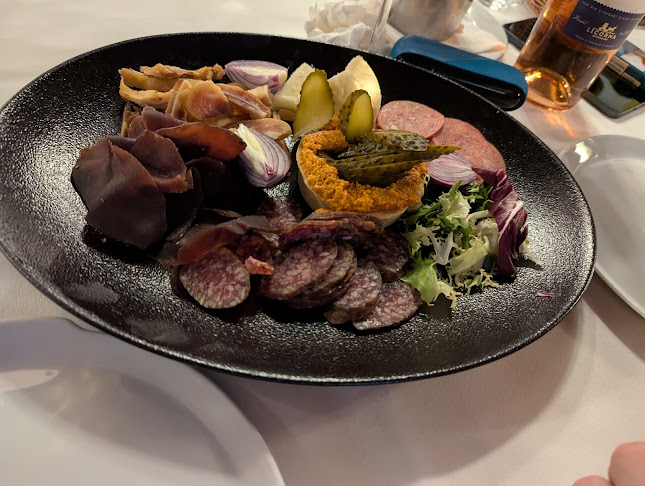 Cabana Schiori - Gastronomie și ospitalitate