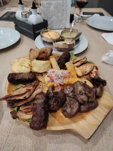 Opinii despre Perinița în Craiova - Gastronomie și ospitalitate