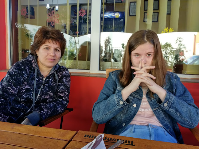 Opinii despre Piața Filiașului în Filiași - Gastronomie și ospitalitate