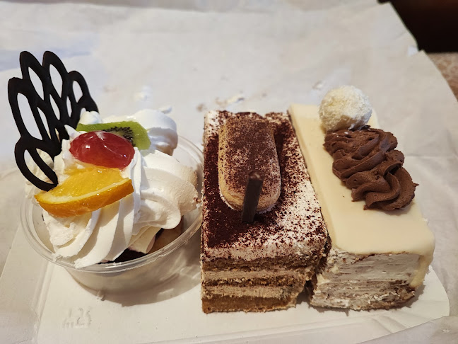 Opinii despre Dana Cofetarie Galati în Galați - Gastronomie și ospitalitate