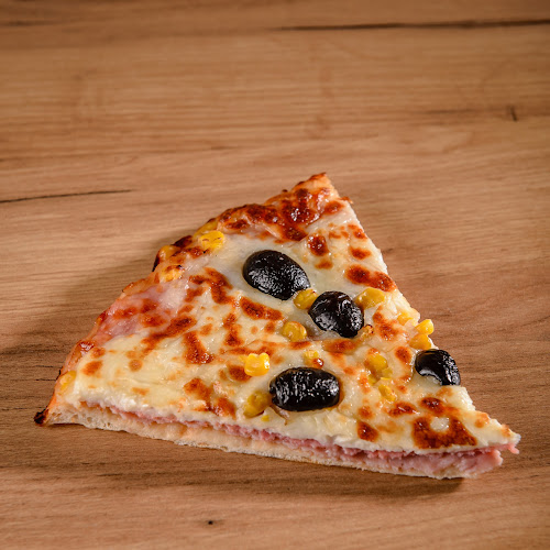 Comentarii opinii despre Crosta