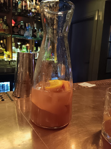 Strada Nicolae Golescu 17, București 010285