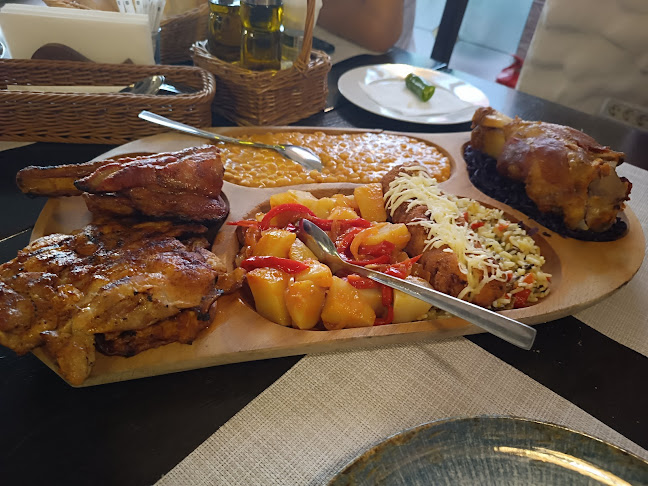 Comentarii opinii despre Taverna Pecicana