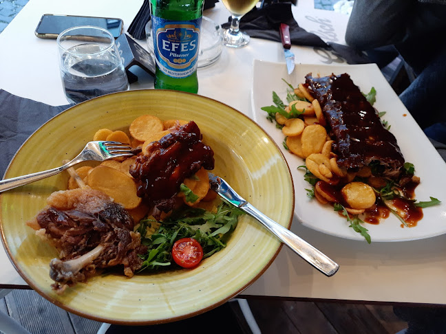 Opinii despre Pardon Cafe Bistro în Sibiu - Gastronomie și ospitalitate