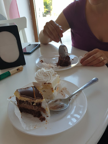 Cofetaria Fabrica Dulce Horezu - Gastronomie și ospitalitate