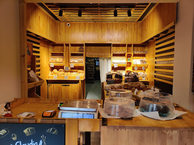 Claudia Brutărie Artizanală