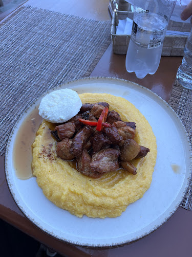 Opinii despre Bistro Pufești în Pufești - Gastronomie și ospitalitate