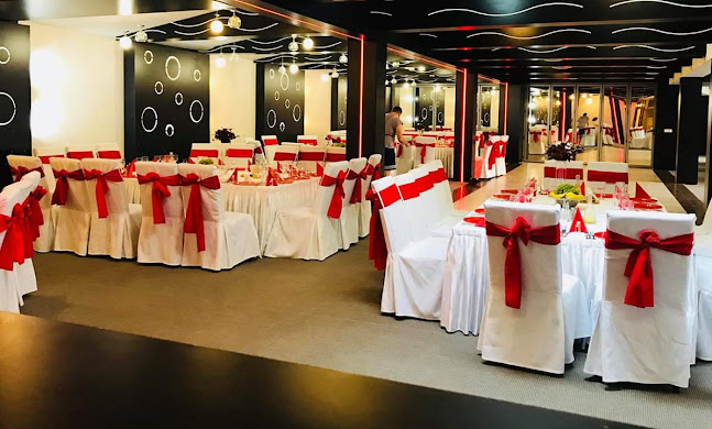 Opinii despre Hotel / Restaurant Palace în Târgu Jiu - Gastronomie și ospitalitate