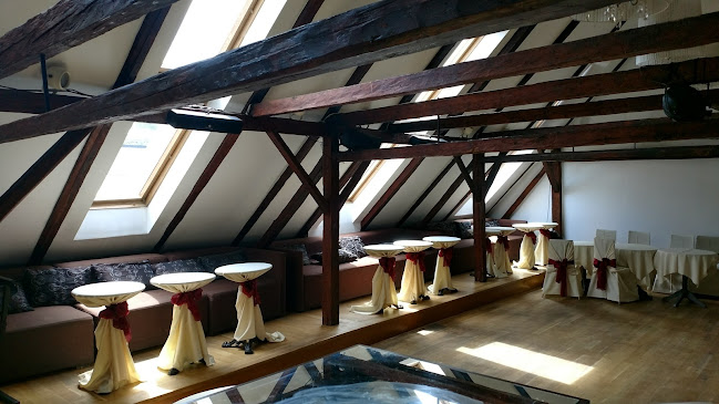 Napoca 15 - Gastronomie și ospitalitate