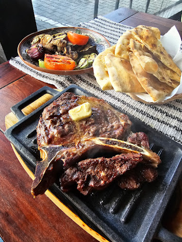 Comentarii opinii despre Casa Românească