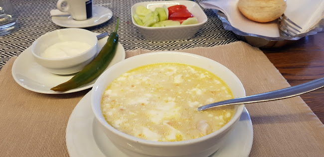 ROUTE 60 Restaurant Pensiune DN1 E60 Ciucea