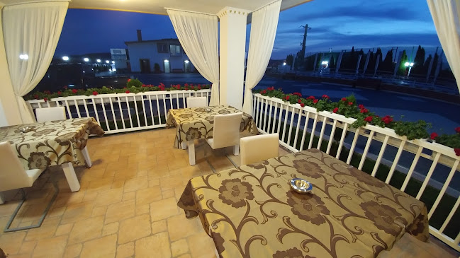 Opinii despre Bonavilla Complex în Aleșd - Gastronomie și ospitalitate