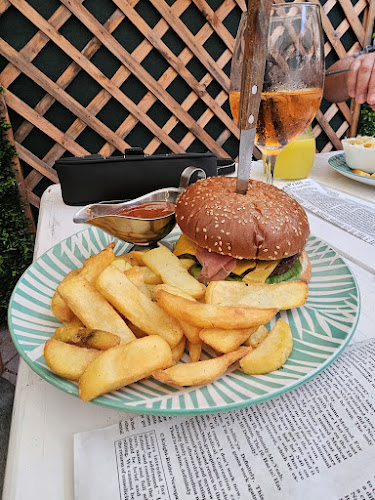 Pizzeria 4 Colțuri - Gastronomie și ospitalitate