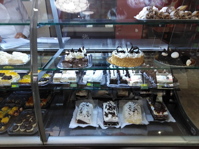 Restaurant Uptown Mondial - Gastronomie și ospitalitate