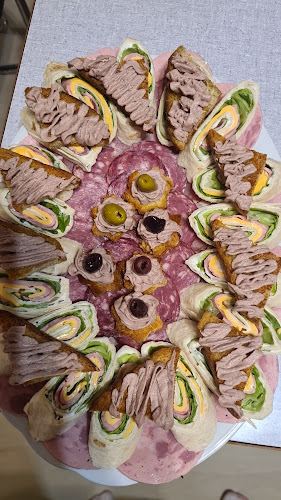 Opinii despre Restaurant Căvărănțana în Căvăran - Gastronomie și ospitalitate