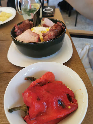 Comentarii opinii despre Popasul Turistic Vişina