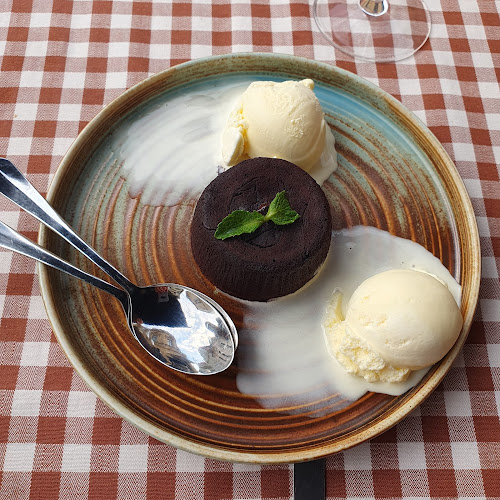 Comentarii opinii despre Trattorian Artisan Food