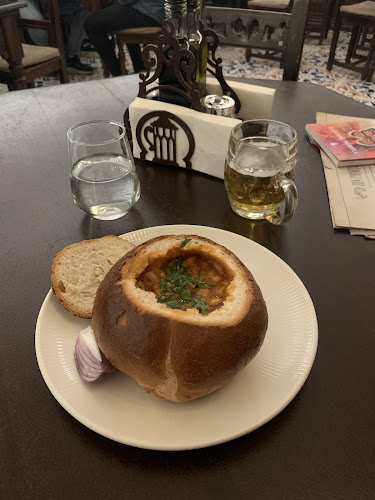 Opinii despre Caru' cu Bere în București - Gastronomie și ospitalitate