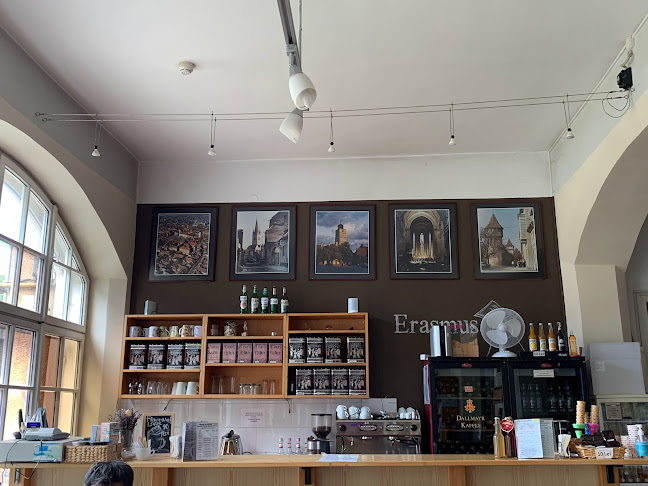 Erasmus Büchercafe - Gastronomie și ospitalitate