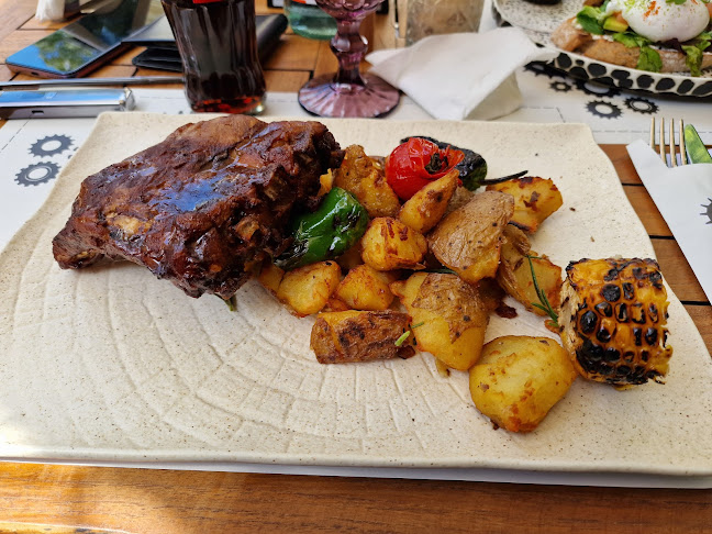 Big Ben - Gastronomie și ospitalitate