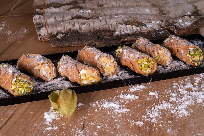 Opinii despre Crosta în Piatra Neamț - Gastronomie și ospitalitate