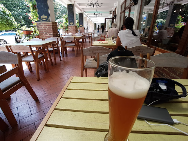 La Pergola - Gastronomie și ospitalitate