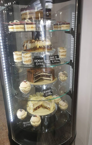 Comentarii opinii despre Cofetăria Prisi