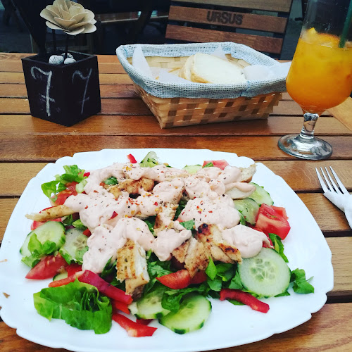 Piața George Enescu 1, Arad