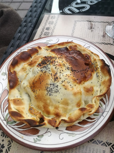 Comentarii opinii despre La Ceaun - Piata Sfatului