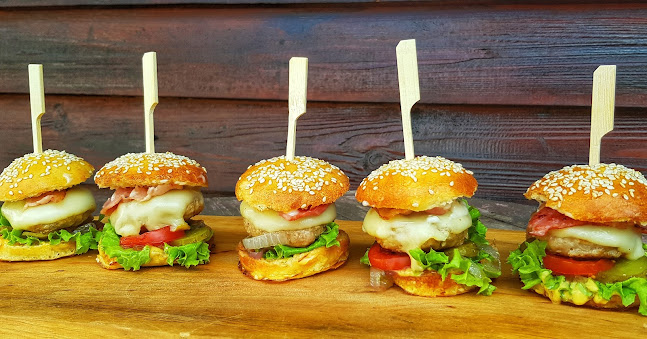 Comentarii opinii despre Instafood Catering