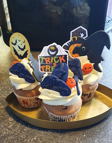 K O S M I K - Gastronomie și ospitalitate