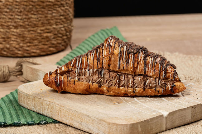 Bujor Cozonac Cofetarie Patiserie Scheia Suceava - Gastronomie și ospitalitate