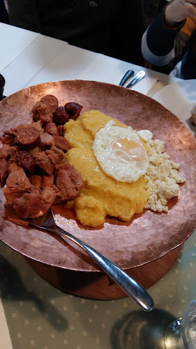 Opinii despre Centru Vechi în Suceava - Gastronomie și ospitalitate