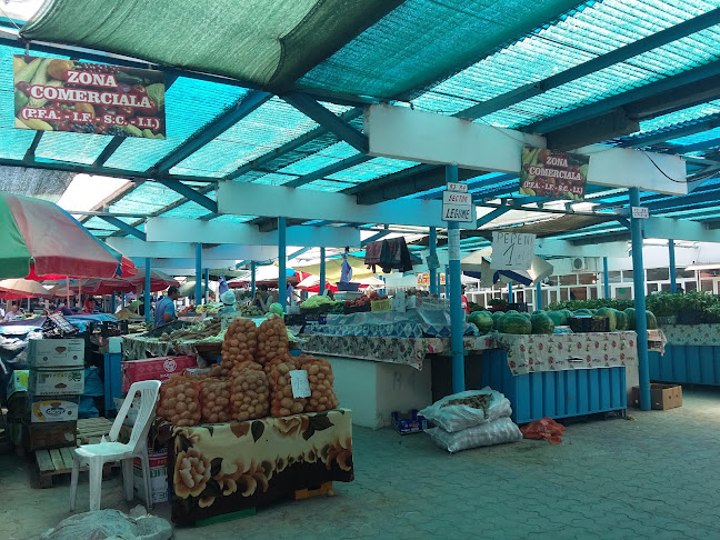 Piata Adjud - Gastronomie și ospitalitate